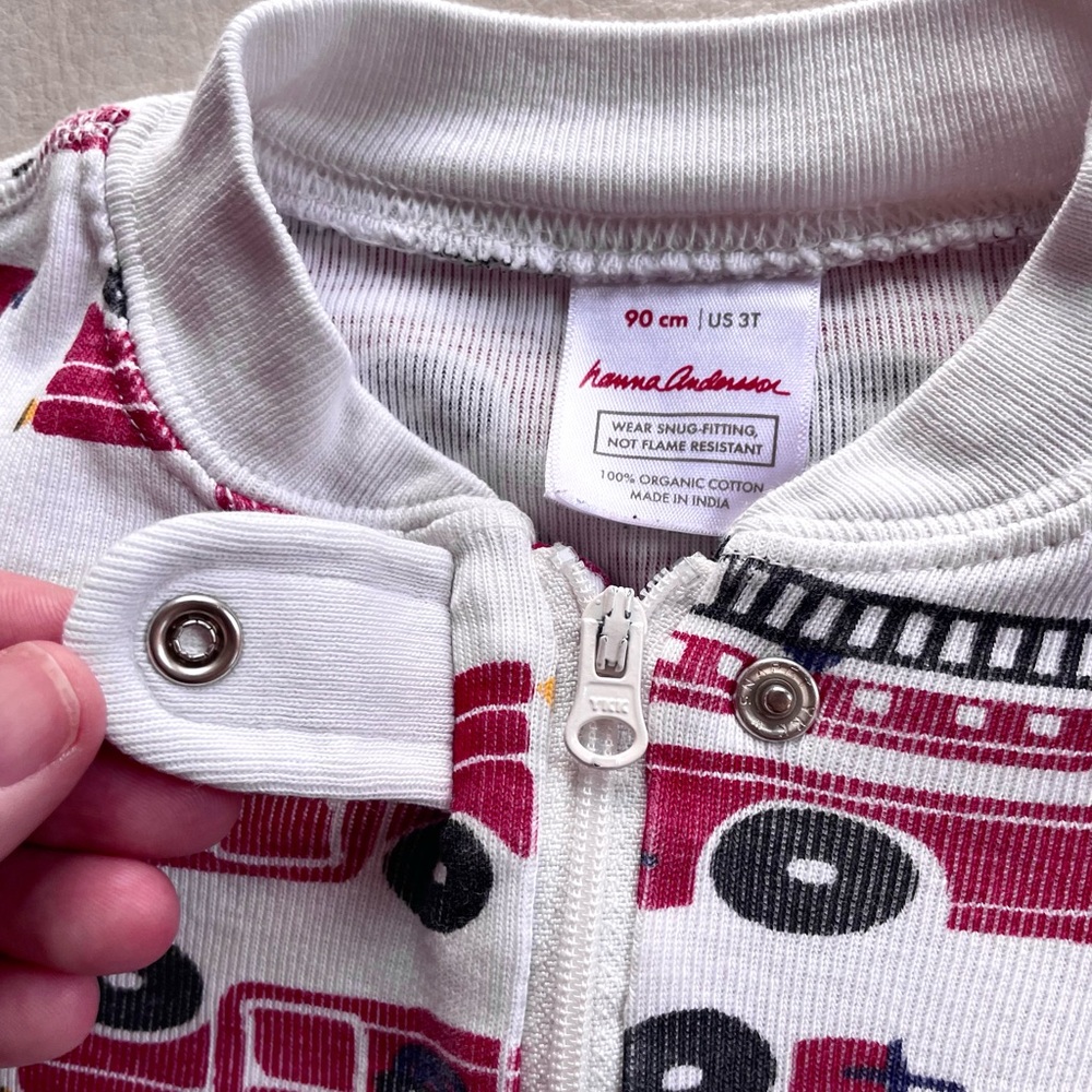 Hanna Andersson Organic Unisex Firetruck Red Sleeper One-Piece Pajamas, Footless - Picture 10 of 11